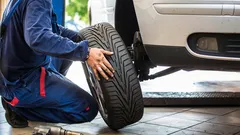 Is het mogelijk om banden van twee verschillende merken op een auto te monteren: antwoord van experts