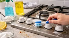 Geen spoor van vet meer op de knoppen van je fornuis: het geheim van professionele schoonmakers