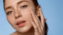 Cleopatra zou jaloers zijn: het geheim van een stralende huid dat bijna iedereen thuis kan kweken